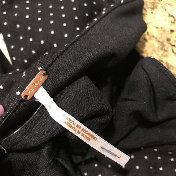 Free People Polka dot slant button front crop top - Picture 7 of 8